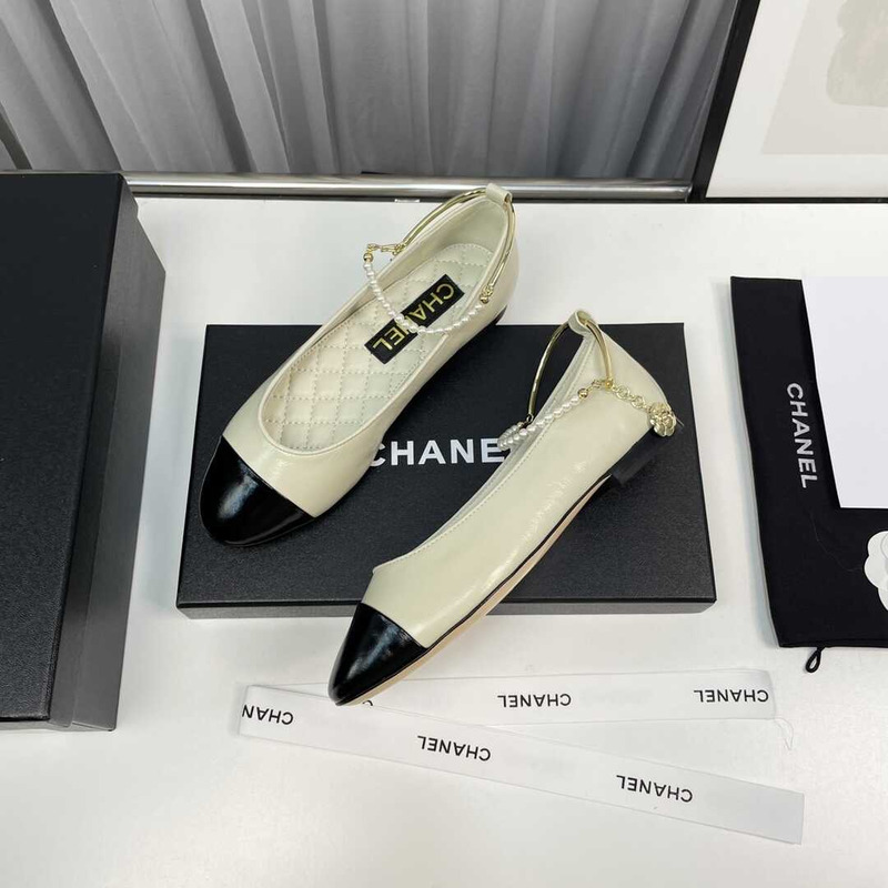 Ch*el plain leather logo ballet shoes green and black