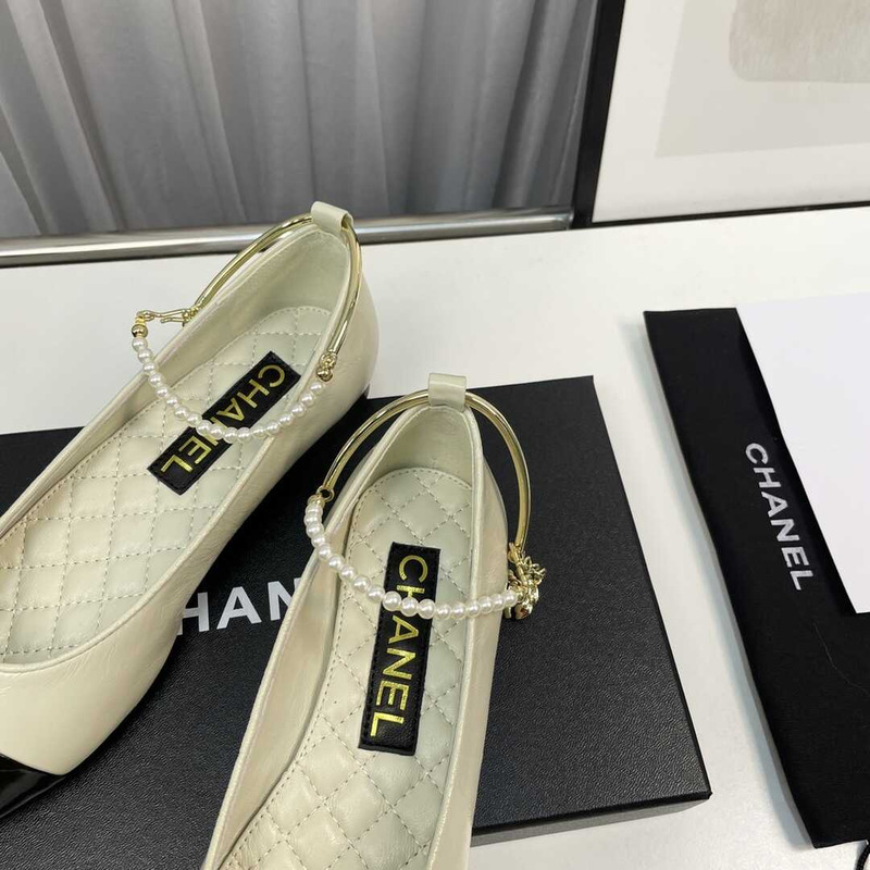 Ch*el plain leather logo ballet shoes green and black