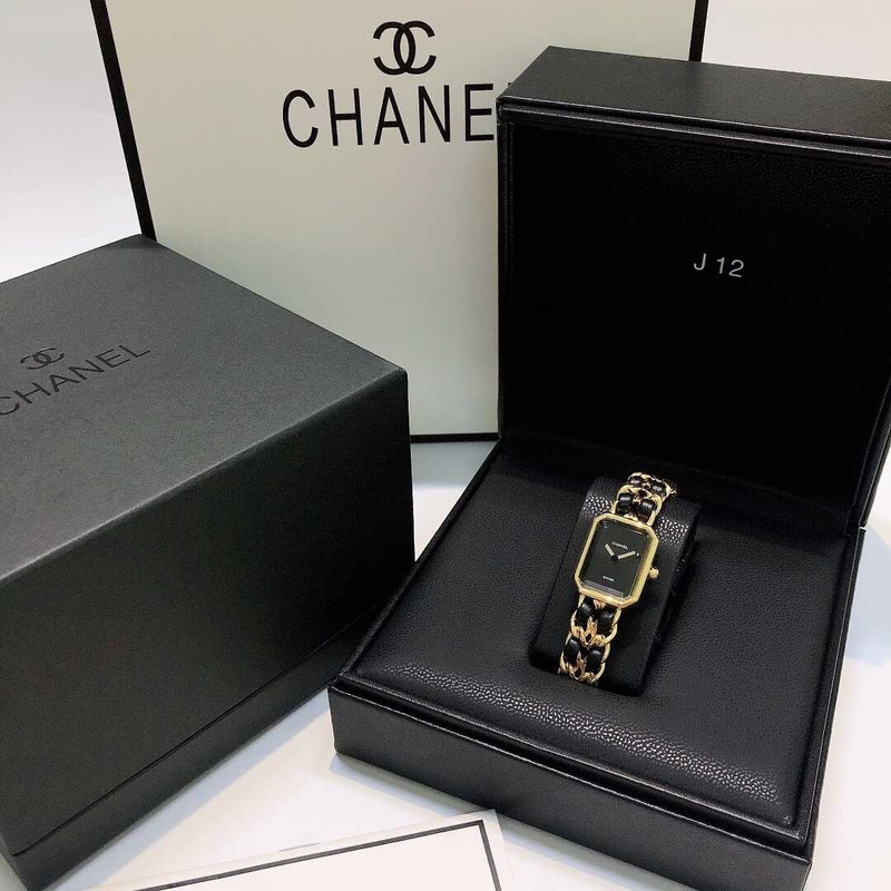 Ch*el vintage premier watch gold black