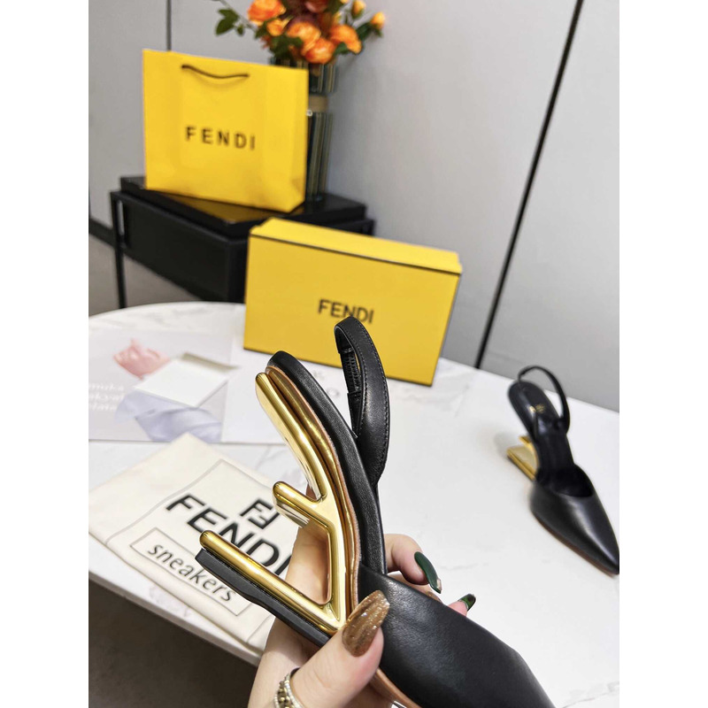 F**di first slingbacks pumps black