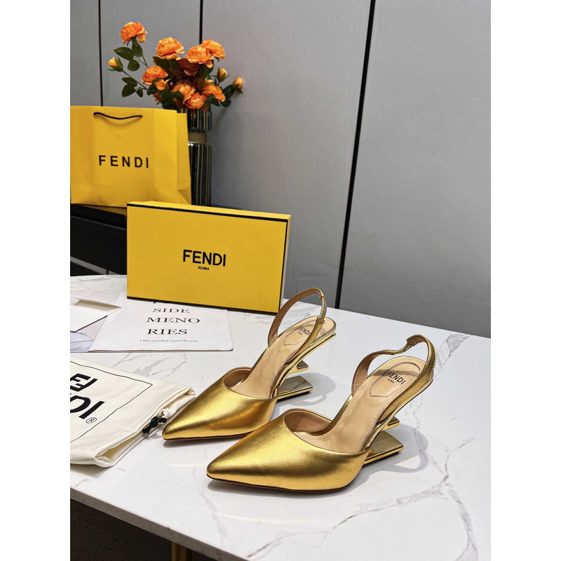 F**di first slingbacks pumps gold