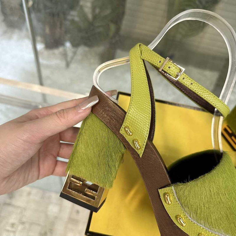 F**di plain leather sabo elegant style logo heeled sandals green