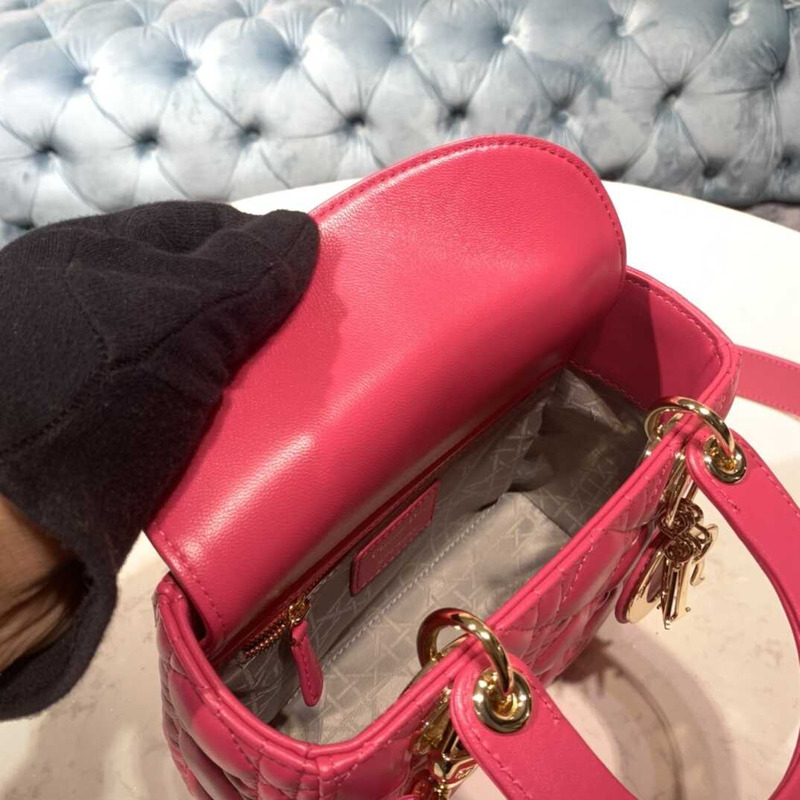 ch**an D*or lady D*or cannage 2way shooulder handbag pink