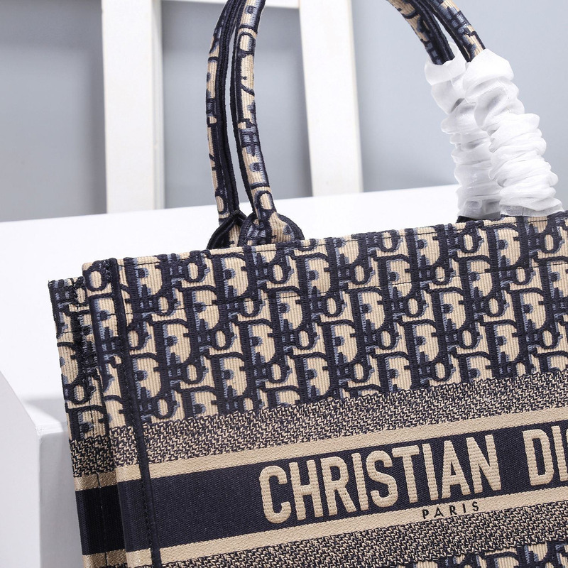 D*or medium D*or book tote blue D*or oblique embroidery