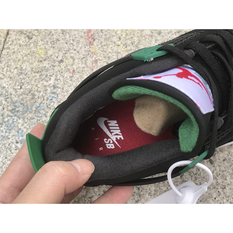 Jordan Retro 4 Black And Green