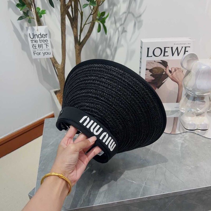 Miu Miu Straw Duck Tongue Empty Top Hat Black