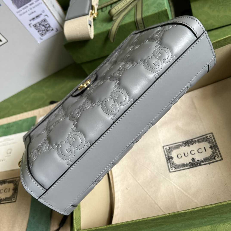 G*u*i gg matelasse small bag gray leather