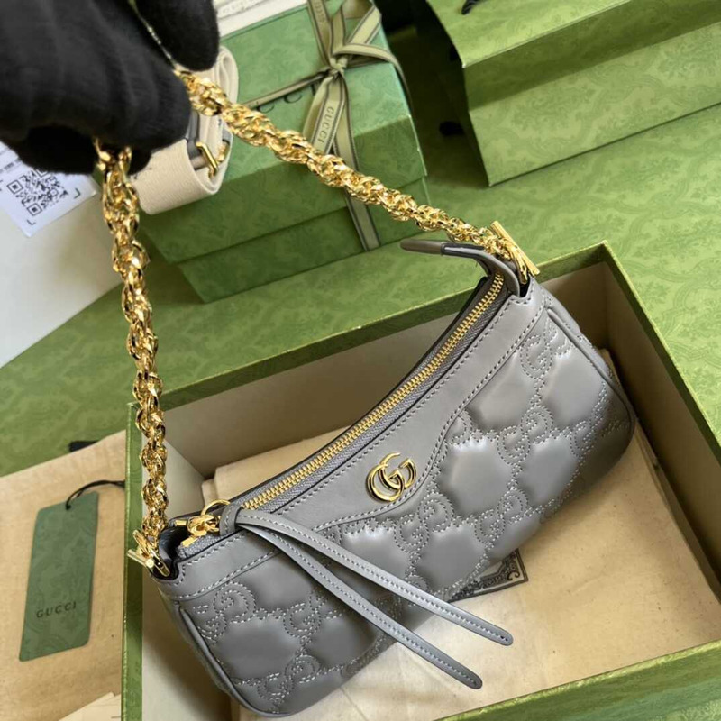 G*u*i gg matelasse leather bag gray