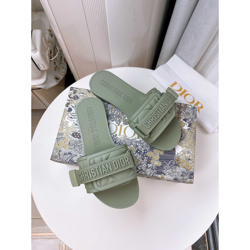 D*or evolution mule sandal light green