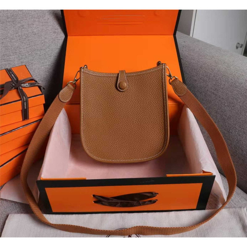 H**mes evelyne tpm mini gold a stamp bag