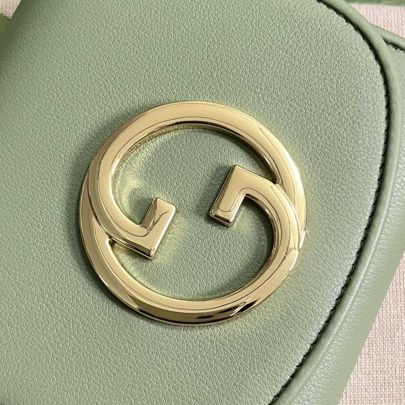 G*u*i  blondie medium wallet on chain green
