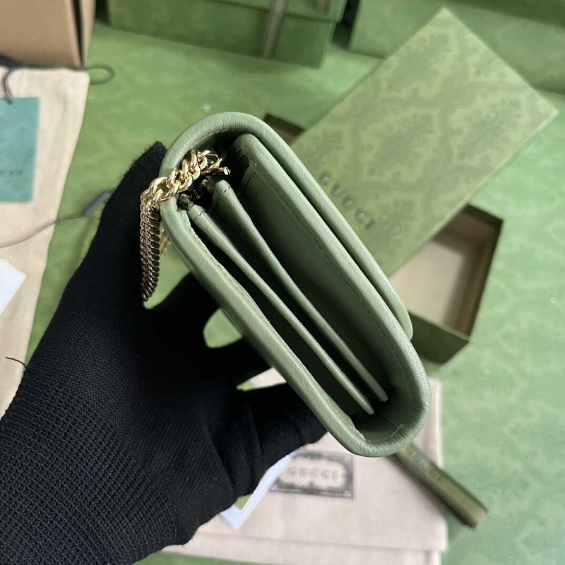 G*u*i  blondie medium wallet on chain green