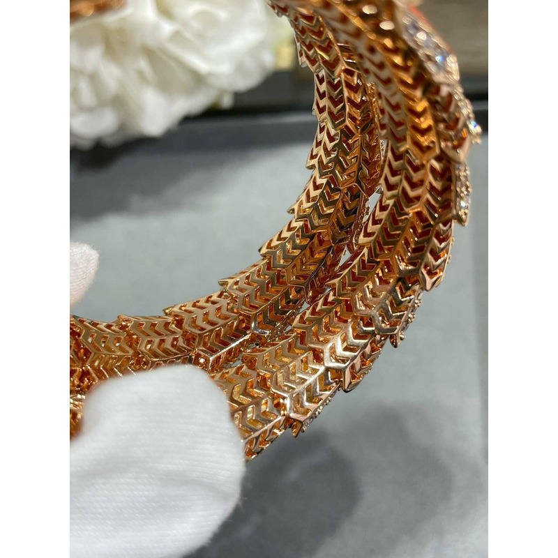 b*l*ai Di*m*nd serpenti snake bracelet