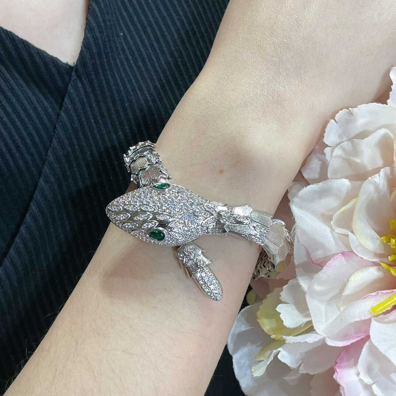 b*l*ai Di*m*nd serpenti snake bracelet