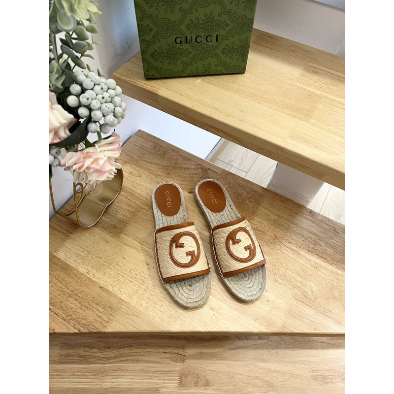 G*u*i pilar gg matelasse espadrille slide sandal beige