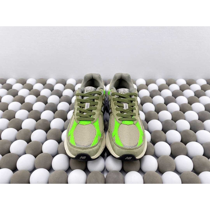 New Balance 990v3 Patta Keep Your Family Close (TD)