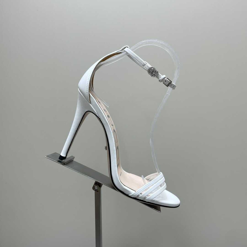 G*u*i stiletto heels white