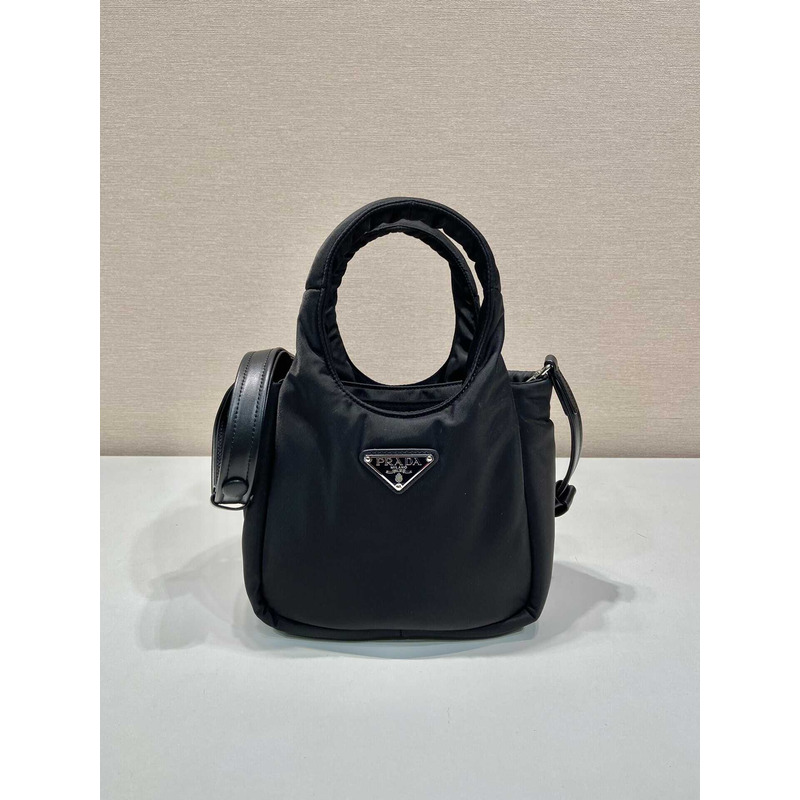Pra*a soft medium tote nappa leather black