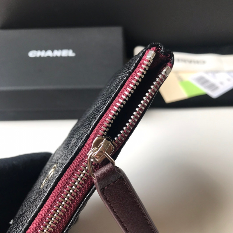 Ch*el caviar quilted small cosmetic case black