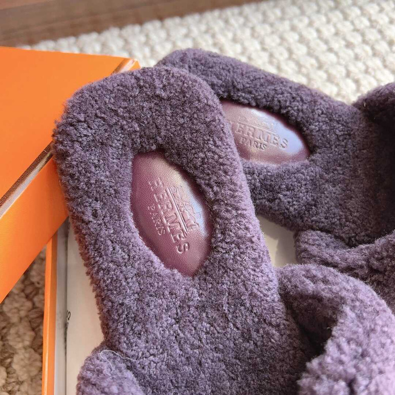 H**mes classic h word teddy bear fur slippers purple