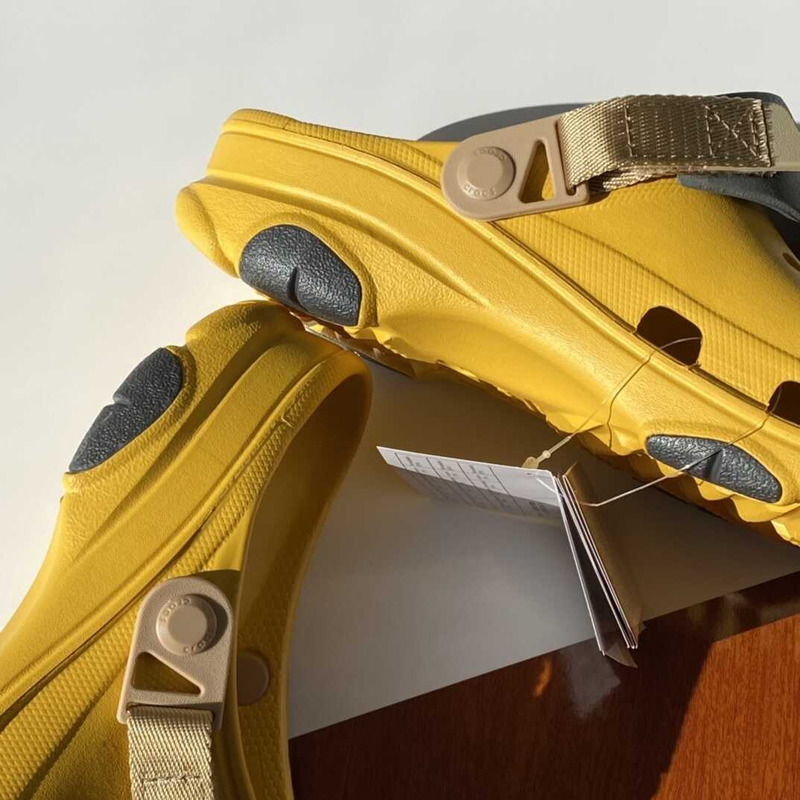 Cr*0*s classic all terrain sandals yellow