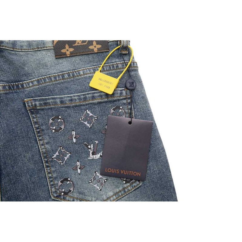 l**is V*t*n logo print jeans blue