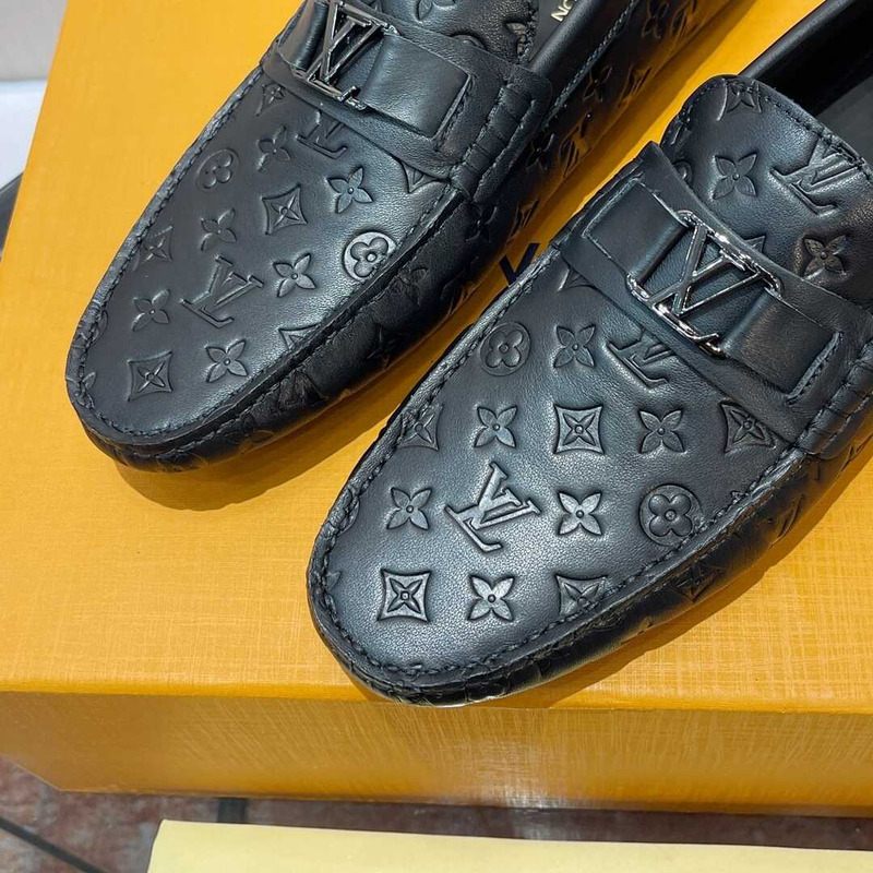 l**is V*t*n hockenheim moccasin loafer black