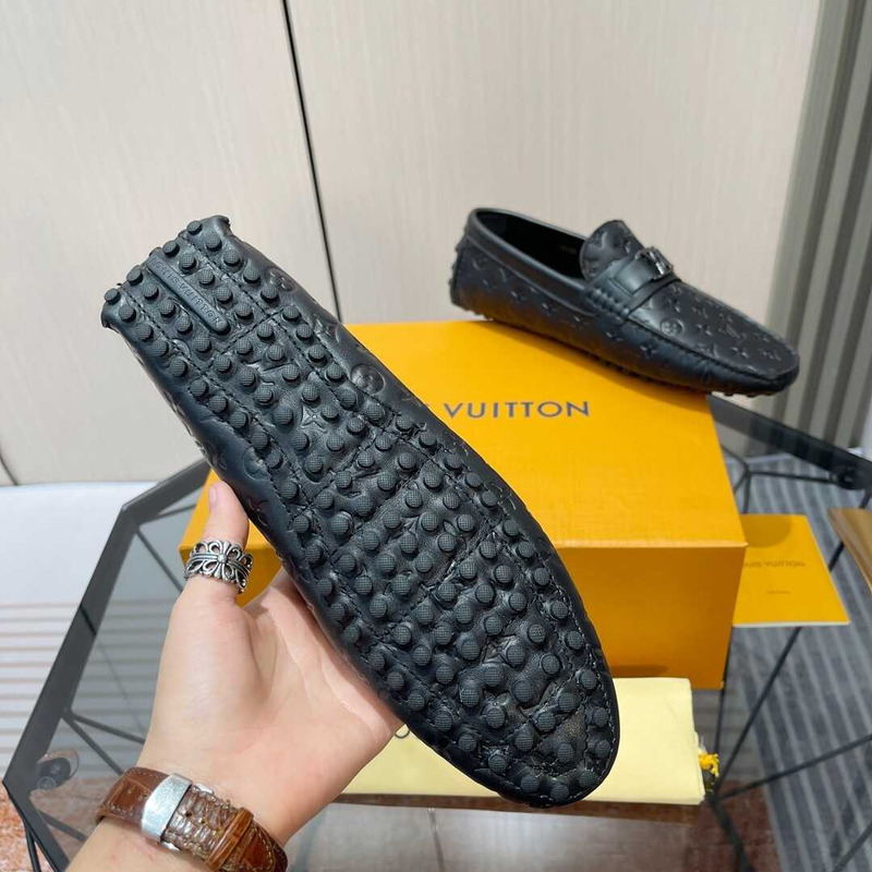 l**is V*t*n hockenheim moccasin loafer black