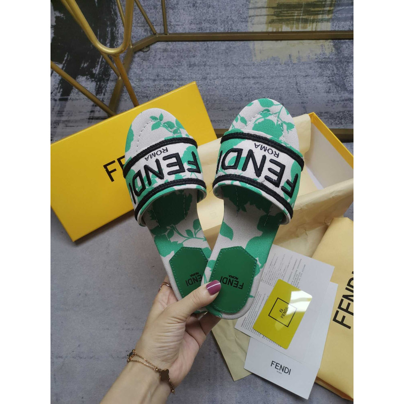 F**di sign canvas sandals green