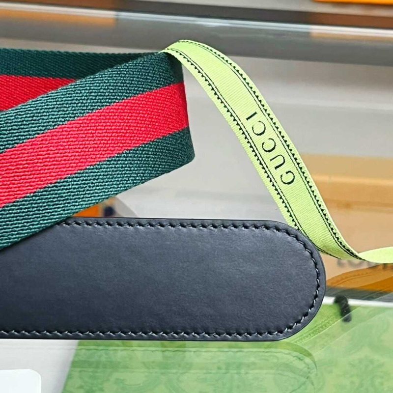 G*u*i web belt with double g buckle