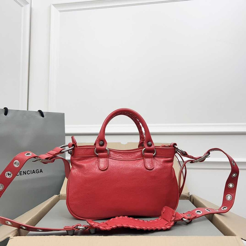 Ba*len*cia*ga neo cagole handbag xs red