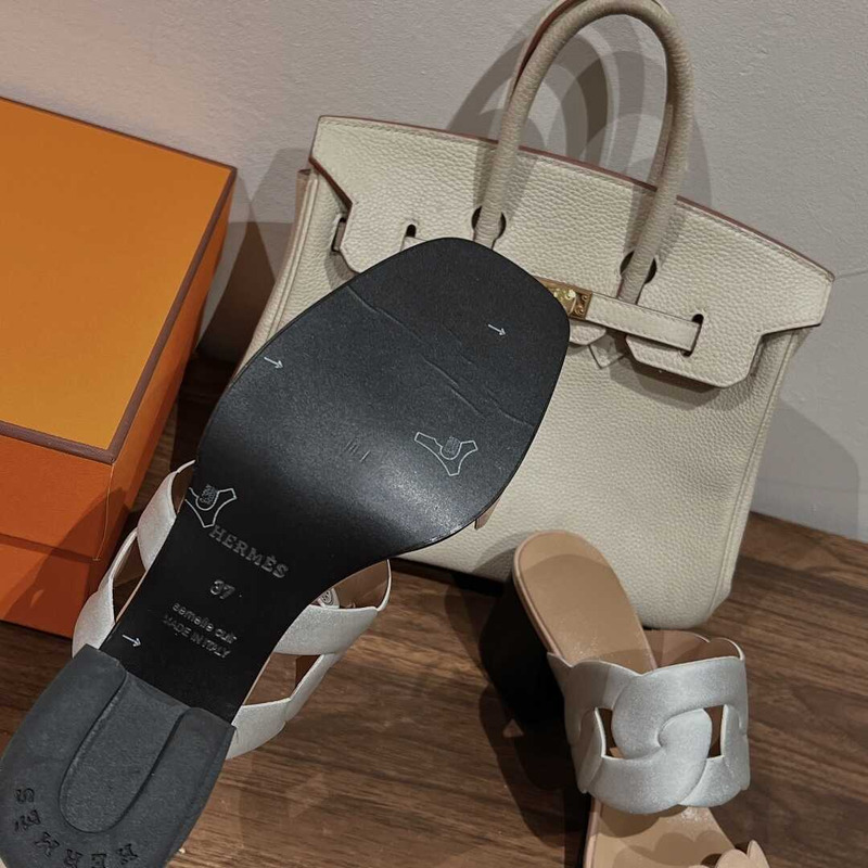 H**mes gaby 60 sandals beige and silver
