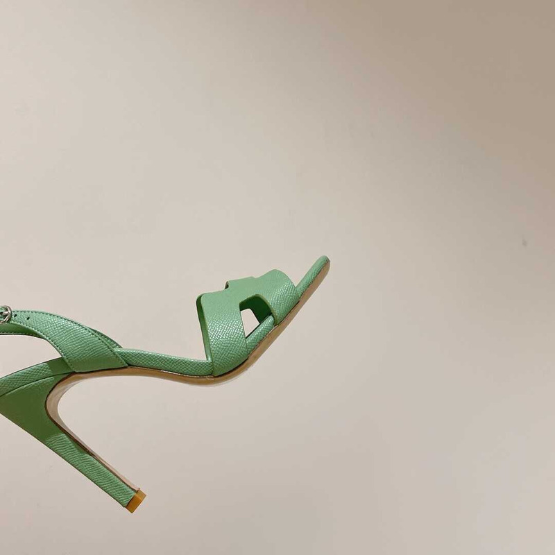 H**mes ella 105 calfskin heeled sandals green