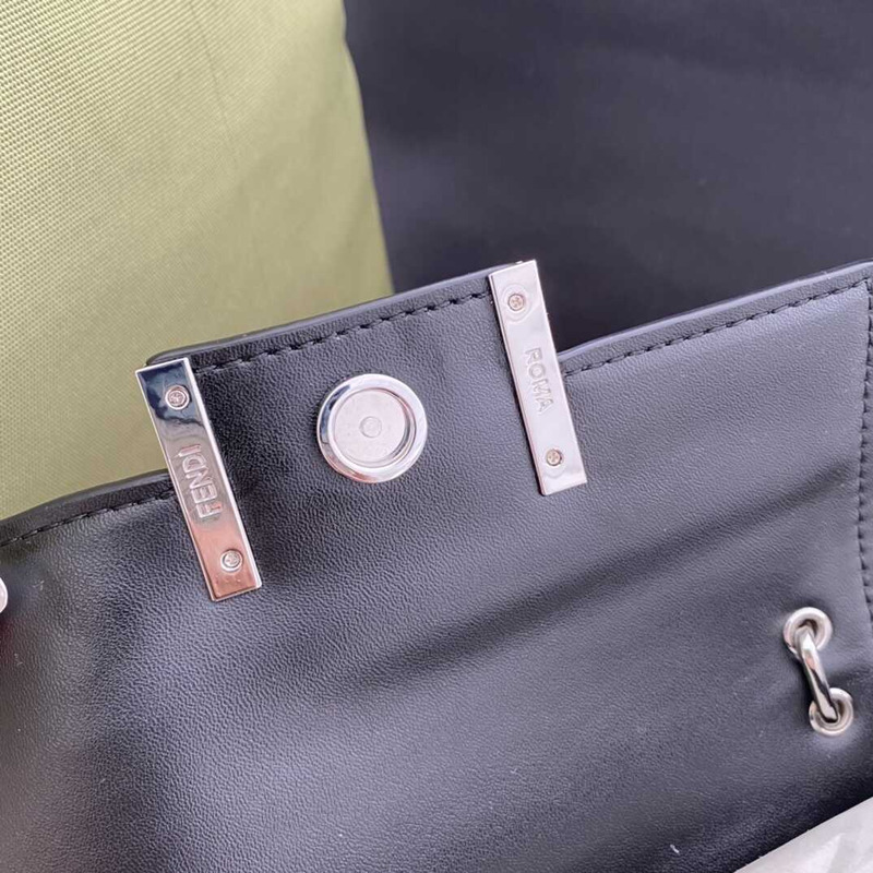 F**di by marc jacobs baguette phone pouch nappa leather pouch grey