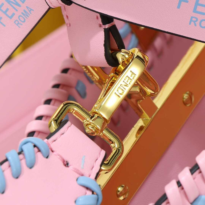 F**di  peekaboo iseeu bag pink