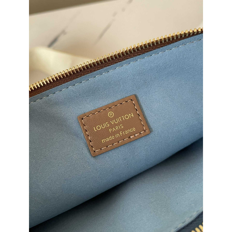 l**is V*t*n coussin gold hardware mm brown
