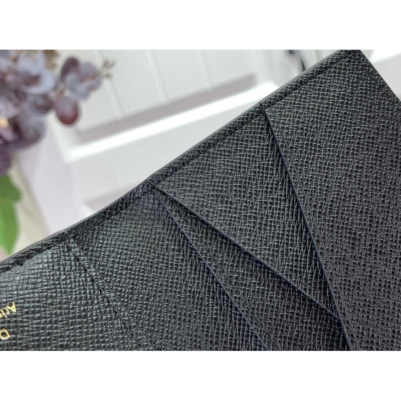 l**is V*t*n multiple wallet pink