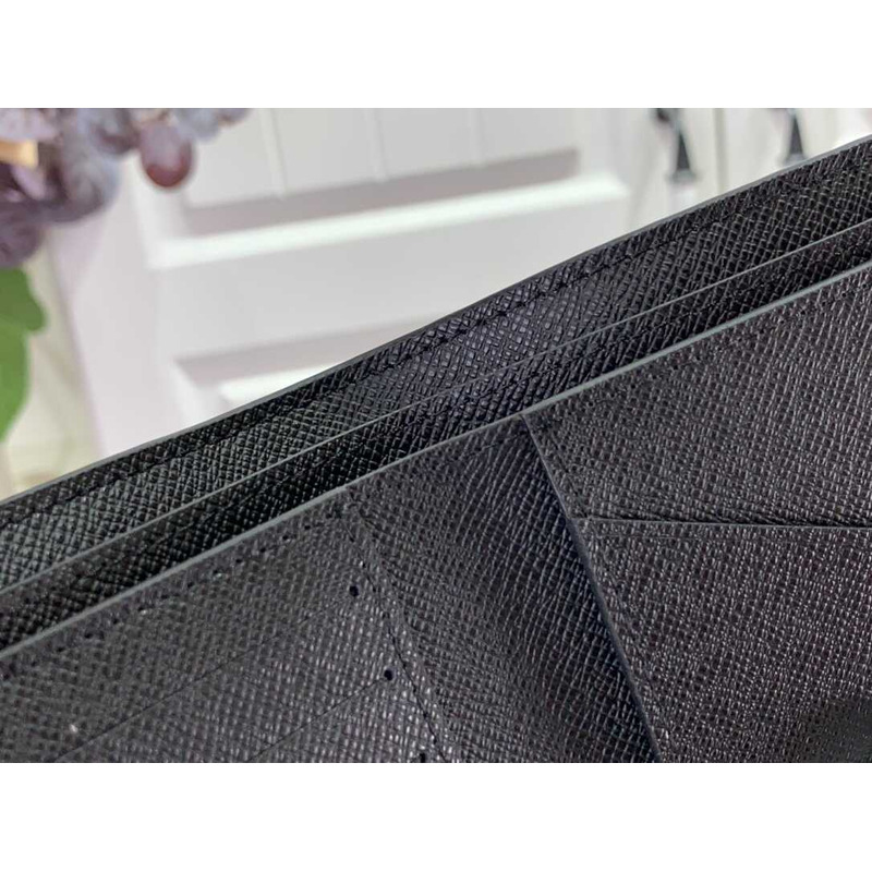 l**is V*t*n multiple wallet brown