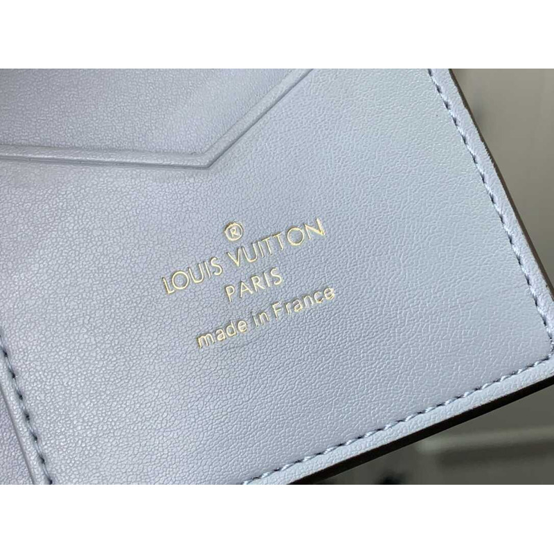 l**is V*t*n lv vertical compact wallet grey
