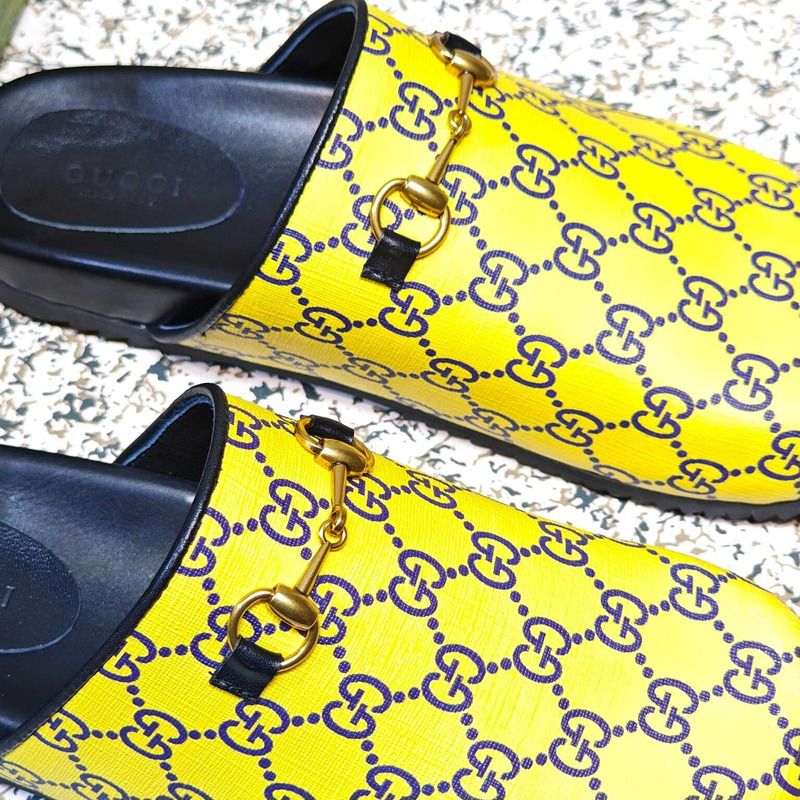 g*u*i gg S*p*e horesbit slippers yellow