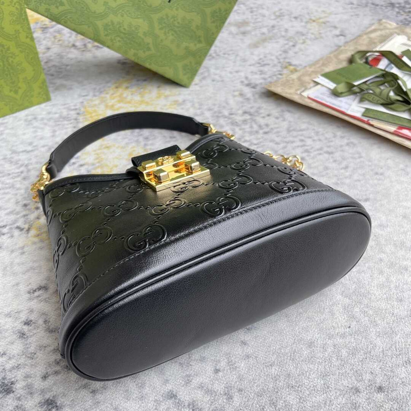 G*u*i  wonka gg up leather shoulder bag  black