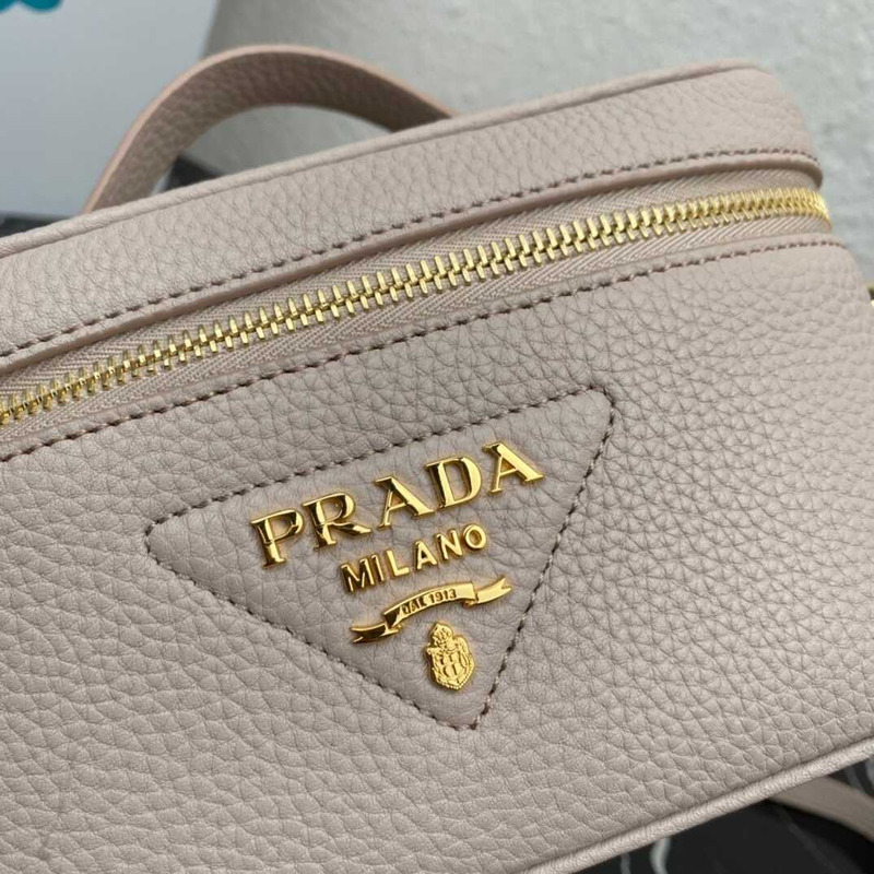 Pra*a re-edition 2005 shoulder bag nylon mint  pink