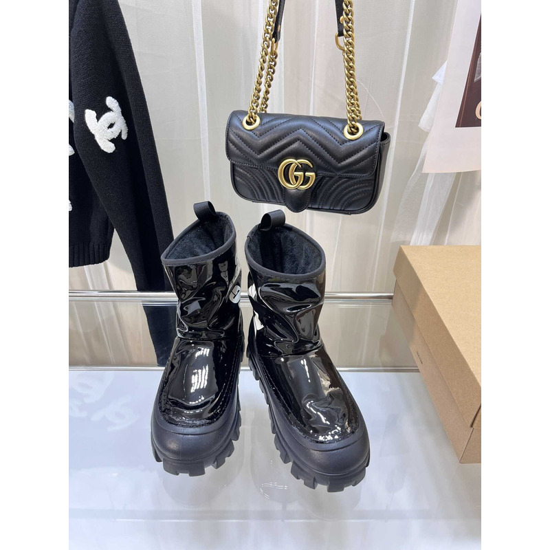 UGG Women\