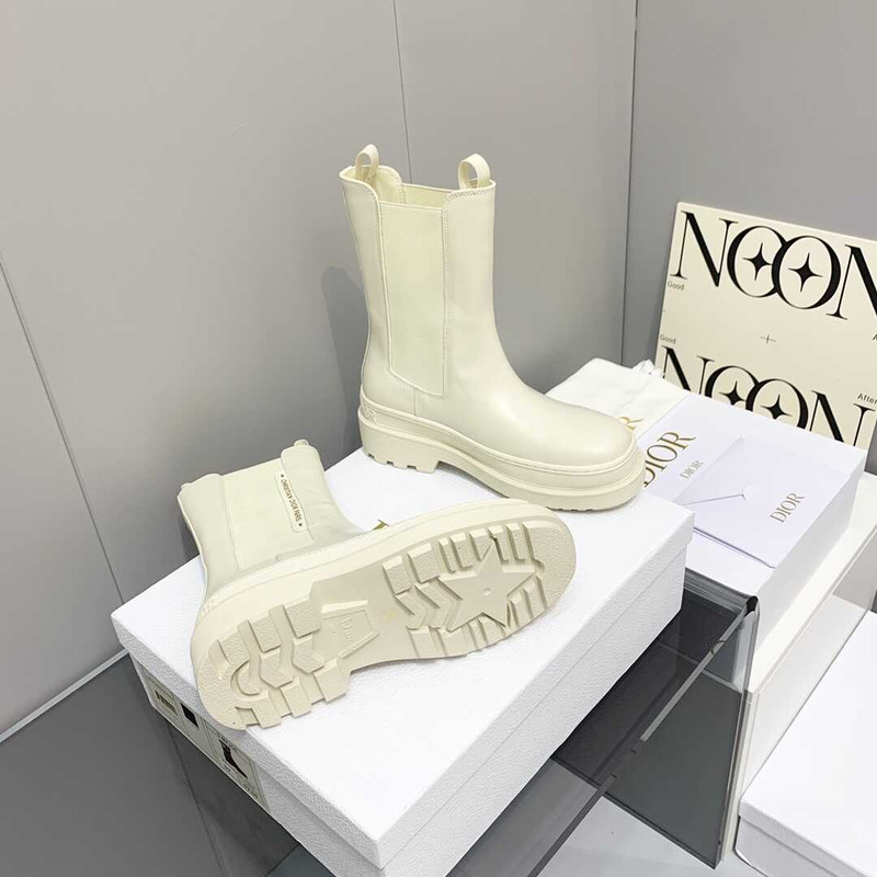 D*or trial ankle boots white cowhide
