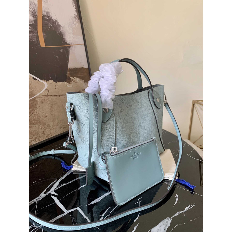 l**is V*t*n tote hina monogram mm blue