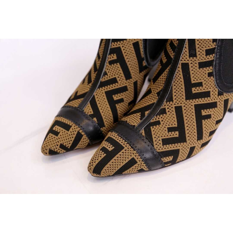 F**di ff ankle boots brown
