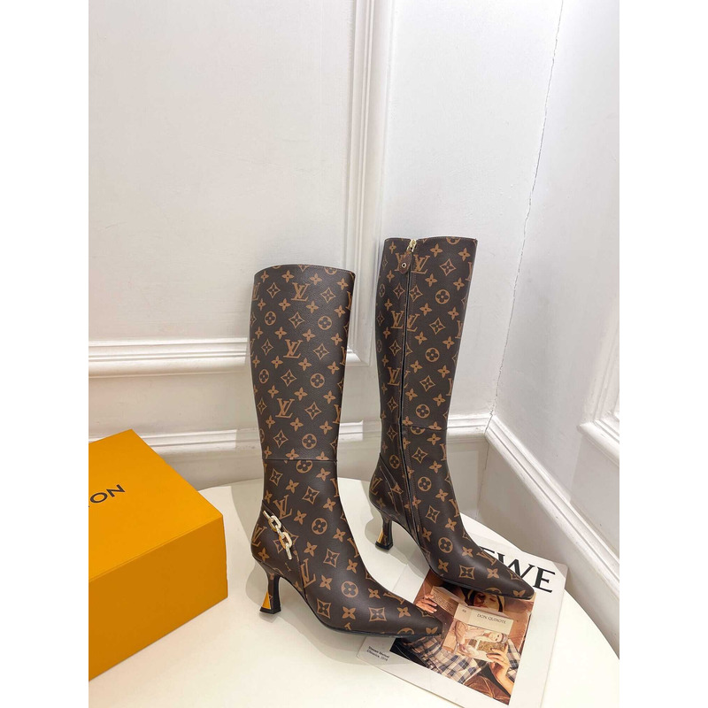 l**is V*t*n ankle boot heels with chain logo monogram