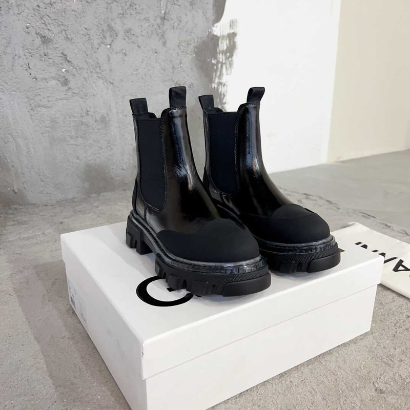 Ganni Chelsea Falt Ankle Boots Black