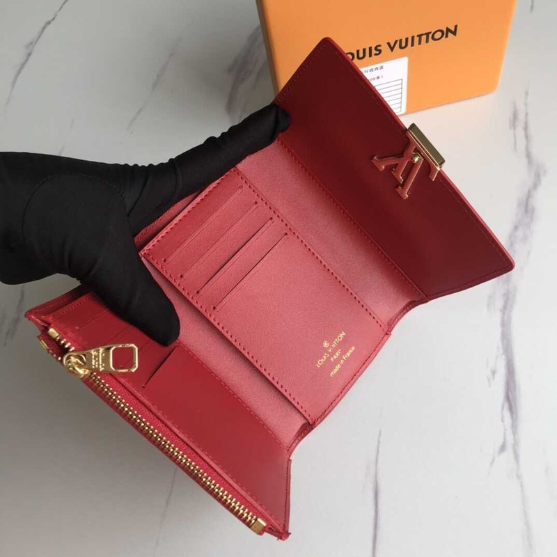 l**is V*t*n capucines wallet red