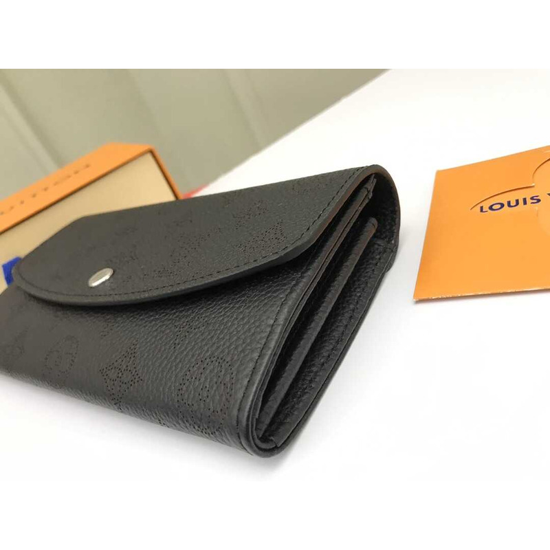 l**is V*t*n iris wallet black